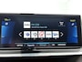 Peugeot e-2008 EV GT 50 kWh 136pk Automaat | 1ste Eigenaar | Navigatie | Climate Control | Cruise Control | Achteruitrijcamera | DAB Ontvanger | LED | 17" Lichtmetalen Velgen | Apple Carplay/Android Auto |