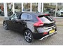 Volvo V40 T3 Automaat Polar+ Sport | Panoramadak | Camera | Afn. Trekhaak | Keyless | H&K Audio | DAB