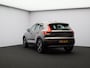 Volvo XC40 T3 Automaat Inscription / Trekhaak / Pan. dak / Standkachel / 360 camera / Harman Kardon / Elektr. bed. stoelen / 19" / CarPlay / DAB+