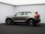 Volvo XC40 T3 Automaat Inscription / Trekhaak / Pan. dak / Standkachel / 360 camera / Harman Kardon / Elektr. bed. stoelen / 19" / CarPlay / DAB+