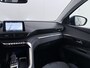 Peugeot 5008 T131PK AUT-8 7-Pers. Pano-Dak Elektr.Stoel+Geheug. Adaptive-Cruise Afn.Trekhaak Apple Android Carplay Navi 360-Camera Elektr.A-Klep DAB+ MirrorScreen Park-Assist 19"LM Connected-Services Elektr. Achterklep PDC-A+Voor 1/2 Leder Keyless Bordherkenning Premi Virtual Cockpit (Digidash) Pack City 1+2 Privacy Glas Orig.NLse auto, 1e eigenaar, dealer onderhouden. € 45.000 nieuw!