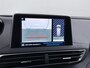 Peugeot 5008 T131PK AUT-8 7-Pers. Pano-Dak Elektr.Stoel+Geheug. Adaptive-Cruise Afn.Trekhaak Apple Android Carplay Navi 360-Camera Elektr.A-Klep DAB+ MirrorScreen Park-Assist 19"LM Connected-Services Elektr. Achterklep PDC-A+Voor 1/2 Leder Keyless Bordherkenning Premi Virtual Cockpit (Digidash) Pack City 1+2 Privacy Glas Orig.NLse auto, 1e eigenaar, dealer onderhouden. € 45.000 nieuw!