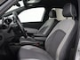 Volkswagen ID.3 Business 58 kWh | Stoel & stuurverwarming | Camera | Carplay | Sfeerverlichting | Adaptive cruise | Navigatie | Matrix LED | Parkeerhulp | Keyless