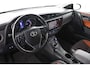 Toyota Auris 1.8 Hybrid Executive | Stoelverwarming | Parkeersensoren | Fietsendragerbeugel |