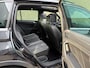 Volkswagen Tiguan 1.4 TSI eHybrid 245pk PHEV R-Line Business+ | Panoramadak | Adaptieve cruise | Lane assist | Headup display | Matrix LED | DAB | Apple CarPlay | Camera | Stoel&stuurverwarming | Navigatie | Virtual cockpit | IO.light | Elektrische achterklep | Dodehoekdetectie | Volledig onderhouden