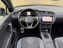 Volkswagen Tiguan 1.4 TSI eHybrid 245pk PHEV R-Line Business+ | Panoramadak | Adaptieve cruise | Lane assist | Headup display | Matrix LED | DAB | Apple CarPlay | Camera | Stoel&stuurverwarming | Navigatie | Virtual cockpit | IO.light | Elektrische achterklep | Dodehoekdetectie | Volledig onderhouden
