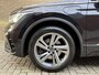 Volkswagen Tiguan 1.4 TSI eHybrid 245pk PHEV R-Line Business+ | Panoramadak | Adaptieve cruise | Lane assist | Headup display | Matrix LED | DAB | Apple CarPlay | Camera | Stoel&stuurverwarming | Navigatie | Virtual cockpit | IO.light | Elektrische achterklep | Dodehoekdetectie | Volledig onderhouden