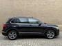 Volkswagen Tiguan 1.4 TSI eHybrid 245pk PHEV R-Line Business+ | Panoramadak | Adaptieve cruise | Lane assist | Headup display | Matrix LED | DAB | Apple CarPlay | Camera | Stoel&stuurverwarming | Navigatie | Virtual cockpit | IO.light | Elektrische achterklep | Dodehoekdetectie | Volledig onderhouden