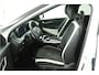 Kia EV6 GT-Line 77.4 kWh Stoelverwarming -/ ventilatie - Elektrisch verstelbare voorstoelen - Apple Carplay/Andoid Auto - Achteruitrijcamera - Climate Control - Fabrieksgarantie tot 2031