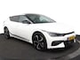 Kia EV6 GT-Line 77.4 kWh Stoelverwarming -/ ventilatie - Elektrisch verstelbare voorstoelen - Apple Carplay/Andoid Auto - Achteruitrijcamera - Climate Control - Fabrieksgarantie tot 2031