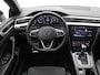 Volkswagen Arteon Shooting Brake 1.4 TSI eHybrid R-Line Business+ | Pano dak | Camera | Trekhaak | IQ Light | Stoelverwarming v+a | ACC | Elek. Achterklep |