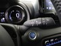 Toyota Yaris 1.5 Hybrid Executive | Dealer onderhouden | Dodehoek detectie | Parkeersensoren voor+achter | Half lederen bekleding | Afneembare trekhaak | Stoelverwarming | Climate Control | Cruise Control Adaptive |