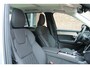 Volvo XC90 T8 Recharge AWD Ultra Dark | Panoramisch Schuif-/kanteldak | Elektrisch verstelbare stoelen met geheugenfunctie | 360 graden camera | Harman/Kardon Audiosysteem | 21" inch lichtmetalen velgen | Stoel- /stuurwielverwarming | Verwarmde achterbank | Driver assist