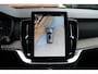 Volvo XC90 T8 Recharge AWD Ultra Dark | Panoramadak met schuif-/kantelfunctie | Elektrisch verstelbare stoelen met geheugenfunctie | 360 graden camera | Premium audio by Harman Kardon | Stoel- /stuurwielverwarming | Verwarmde achterbank | 21 inch lichtmetalen velgen | Driver assist