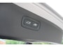 Volvo XC90 T8 Recharge AWD Ultra Dark | Panoramadak met schuif-/kantelfunctie | Elektrisch verstelbare stoelen met geheugenfunctie | 360 graden camera | Premium audio by Harman Kardon | Stoel- /stuurwielverwarming | Verwarmde achterbank | 21 inch lichtmetalen velgen | Driver assist