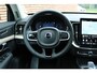 Volvo XC90 T8 Recharge AWD Ultra Dark | Panoramisch Schuif-/kanteldak | Elektrisch verstelbare stoelen met geheugenfunctie | 360 graden camera | Harman/Kardon Audiosysteem | 21" inch lichtmetalen velgen | Stoel- /stuurwielverwarming | Verwarmde achterbank | Driver assist
