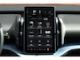 Volvo EX30 Cross Country Twin Motor Performance Ultra 69 kWh | Panoramadak | Adaptieve Cruise Control | Verwarmbare Voorstoelen | BLIS Dodehoekdetectie | Parkeerverwarming | 360 Graden Camera | 19" Lichtmetalen Velgen