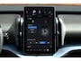 Volvo EX30 Cross Country Twin Motor Performance Ultra 69 kWh | Panoramadak | Adaptieve Cruise Control | Verwarmbare Voorstoelen | BLIS Dodehoekdetectie | Parkeerverwarming | 360 Graden Camera | 19" Lichtmetalen Velgen