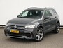 Volkswagen Tiguan 1.4 TSI eHybrid R-Line Business 245PK DSG | Led Matrix | Panoramadak | Head- Up display | Camera | Stoelverwarming