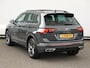Volkswagen Tiguan 1.4 TSI eHybrid R-Line Business 245PK DSG | Led Matrix | Panoramadak | Head- Up display | Camera | Stoelverwarming