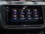 Volkswagen Tiguan 1.4 TSI eHybrid R-Line Business 245PK DSG | Led Matrix | Panoramadak | Head- Up display | Camera | Stoelverwarming