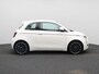 Fiat 500e La Prima 42 kWh | NAVIGATIE | ACHTERUITRIJCAMERA | STOELVERWARMING | LEDEREN STOELEN | CLIMATE CONTROL |