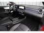 Mercedes-Benz A-klasse 250e AMG | 218PK | Pano | Sfeerverlichting | Burmester | Multibeam | Leder | Distronic | Stuurwielverwarming | Trekhaak | 2024.
