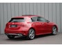 Mercedes-Benz A-klasse 250e AMG | 218PK | Pano | Sfeerverlichting | Burmester | Multibeam | Leder | Distronic | Stuurwielverwarming | Trekhaak | 2024.