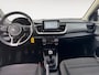 Kia Stonic 1.0 T-GDi MHEV DynamicLine | Airco | Navi | Camera | Cruise Control | Parkeersensoren | LM Velgen | *1e Eigenaar* |