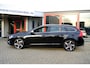 Volvo V60 1.5 T3 R-Design Aut. Xenon|Navi|Leder-Alcantara|LMV