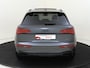 Audi Q5 55 TFSI e S edition Competition | Panoramadak | Trekhaak | 360 camera | 3-zone airco | Stoelverwarming voor- en achter | Dodehoek | Keyless | Parkeerassistent |