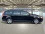Volvo V70 2.5T Momentum Incl. BTW, Rijklaar+Garantie...