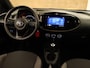 Toyota Aygo X 1.0 VVT-i MT Play - ORIGINEEL NEDERLANDSE AUTO - AFKOMSTIG VAN 1E EIGENAAR - CAMERA - AIRCO - BLUETOOTH - APPLE CARPLAY/ ANDROID AUTO - ADAPTIEVE CRUISE CONTROL - DAB AUDIO -