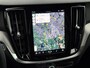 Volvo V60 Plug-in Hybrid T6 AWD Plus Dark | Long Range | Trekhaak | Adaptieve Cruise Control | Harman Kardon audio | 360 camera | Nappa lederen sportstoelen | Stoel- en stuurverwarming | Voorruitverwarming |
