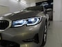 BMW 3-Serie Touring 330e eDrive Edition+lLaser-led+Leder+360-camera+navigatie+Dab+Sport-Line+trekhaak-Pakket = SUPER !!