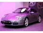 Porsche 911 3.8 Carrera S 261kW/355pk Tiptronic YOUNGTIMER! SPORT CHRONO + OPEN DAK + CRUISE + CD-WISSELAAR + PORSCHE PCM NAVIGATIE + BOSE + LEER + SPORTUITLAAT MET KLEP + BI-XENON VERLICHTING + STOELVERWARMING + PARKSENSOREN V&A + 19" LM-VELGEN!!