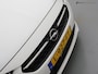 Opel Corsa 1.2 Edition Sport 100pk (APPLE CARPLAY,LED VERLICHTING,PARKEERSENSOREN,CAMERA,CLIMATE,CRUISE,LANE ASSIST,TOPCONDITIE)