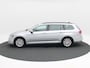 Volkswagen Passat Variant 1.5 TSi 150 Pk Automaat Comfort Business | Adaptive Cruise | Stoelverwarming | CarPlay | Achteruitrijcamera | Trekhaak | 16 Inch | 101.536 Km!!