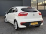 Kia Rio 1.2 CVVT DynamicLine Navi,Camera,Clima,Cruise,Lm velgen,N.A.P,5 Deurs,Nieuwe Apk bij Aflevering
