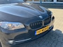 BMW 5-Serie 523i 6-Cilinder Executive | Orig. NL | Zomer- en Winterset | Trekhaak |
