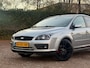 Ford Focus 1.6-16V Ghia/ AUTOMAAT/ SCHERM