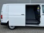 Volkswagen Transporter 2.0 TDI L2H1 150pk Aut/ Navi/ Airco/ Cruise/ Camera/ 3zits/ PDC/