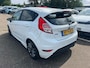 Ford Fiesta 1.0 EcoBoost ST Line | 1e-eigenaar | Cruise Control | Navigatie | Climate Control | Voorruitverwarming | Parkeersensoren achter