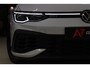 Volkswagen Golf 2.0 TSI GTI CLUBSPORT 45 JAHRE /PANO/AKRA/IQ-LIGHT/KEYLES/VOLL