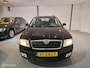 Skoda Octavia Combi 1.6 FSI Ambiente Attractive Business