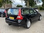 Volvo V70 2.5T 231pk Momentum Xenon Stoelverwarming voor & achter