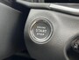 Fiat 600 54kWh 156pk Aut La Prima | Adaptive Cruise Control | Stoelverwarming | Camera | Sensoren Voor + Achter | CarPlay | Voorconditionering |