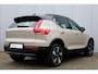 Volvo EX40 Single Motor Extended Range Plus 82 kWh Adaptieve cruise control | Harman Kardon Geluidsinstallatie | Verwarmbare voorstoelen en stuur | Parkeercamera | Pilot assist | Warmtepomp