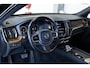 Volvo XC60 T6 AWD AUT8 340PK Inscription | 360 Camera | Power Seats incl. Memory | Harman Kardon Premium Audio | Verwarmbare voorstoelen + stuurwiel | Lederen Bekleding | Massagefunctie | Luchtvering | Glazen panoramisch schuif-/kanteldak | Navigatie | 20"Lichtmetalen velgen | Parkeersensoren voor + achter