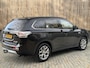 Mitsubishi Outlander 2.0 PHEV Instyle Automaat | Open dak | Leren bekleding | Stoelverwarming | Elektrische ramen voor en achter | Trekhaak | Climate & cruise control | Achteruitrijcamera